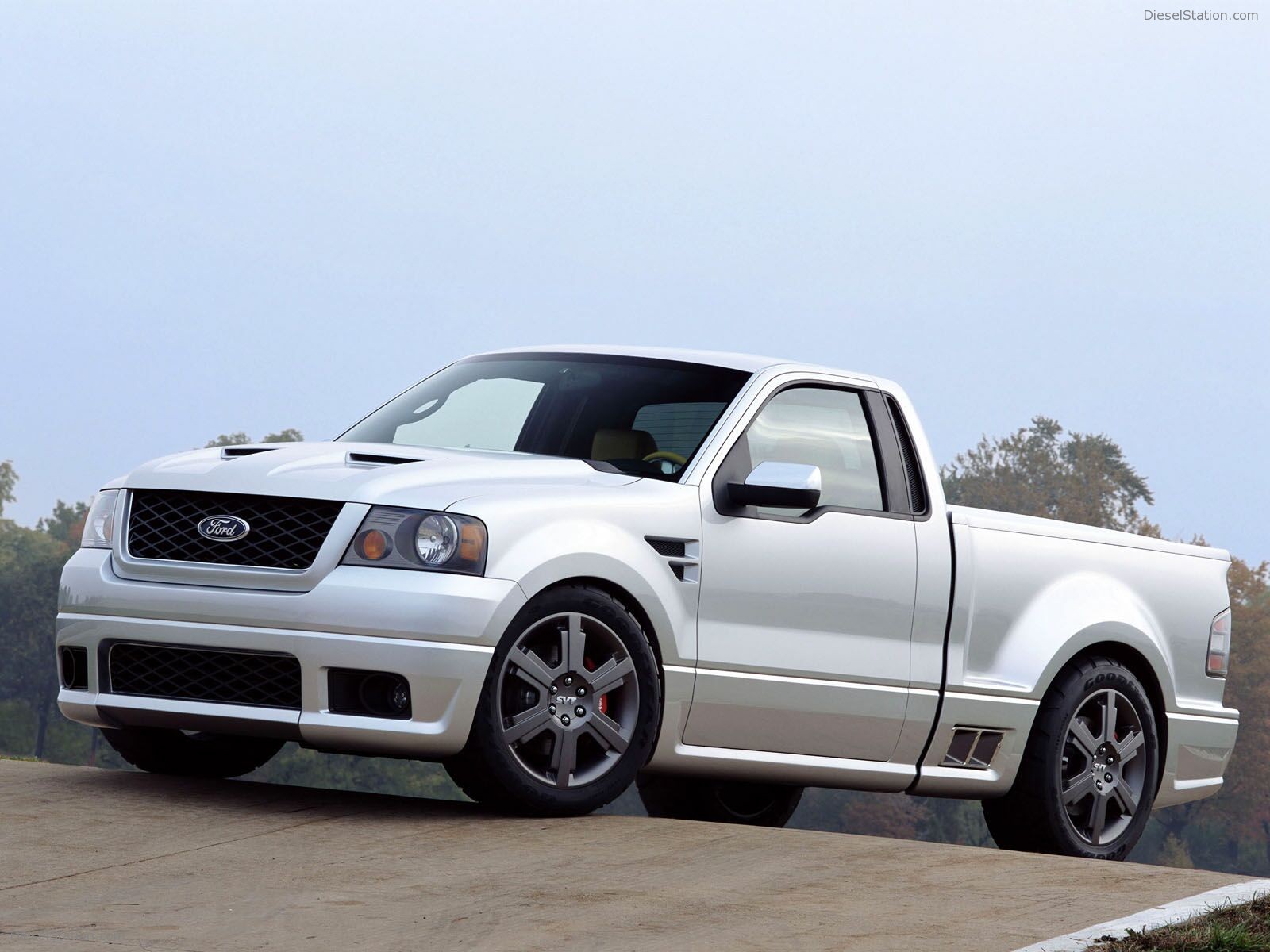 Ford F150 (2004)
